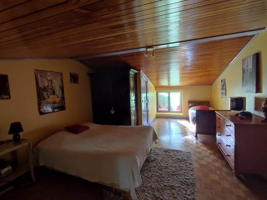 Maison Paisible Pranles Luaran gambar